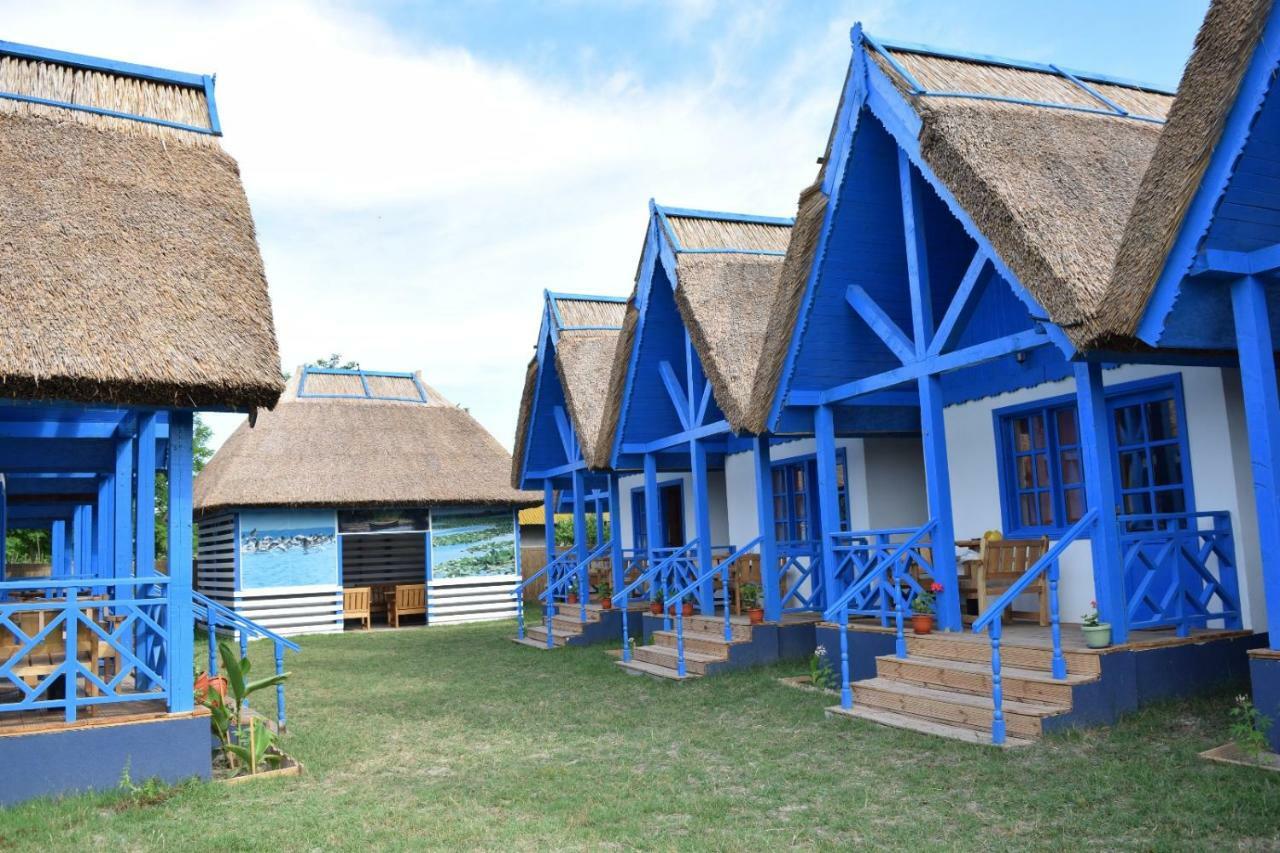 Casa Condrat Hotel Sepsiszentgyörgy Kültér fotó